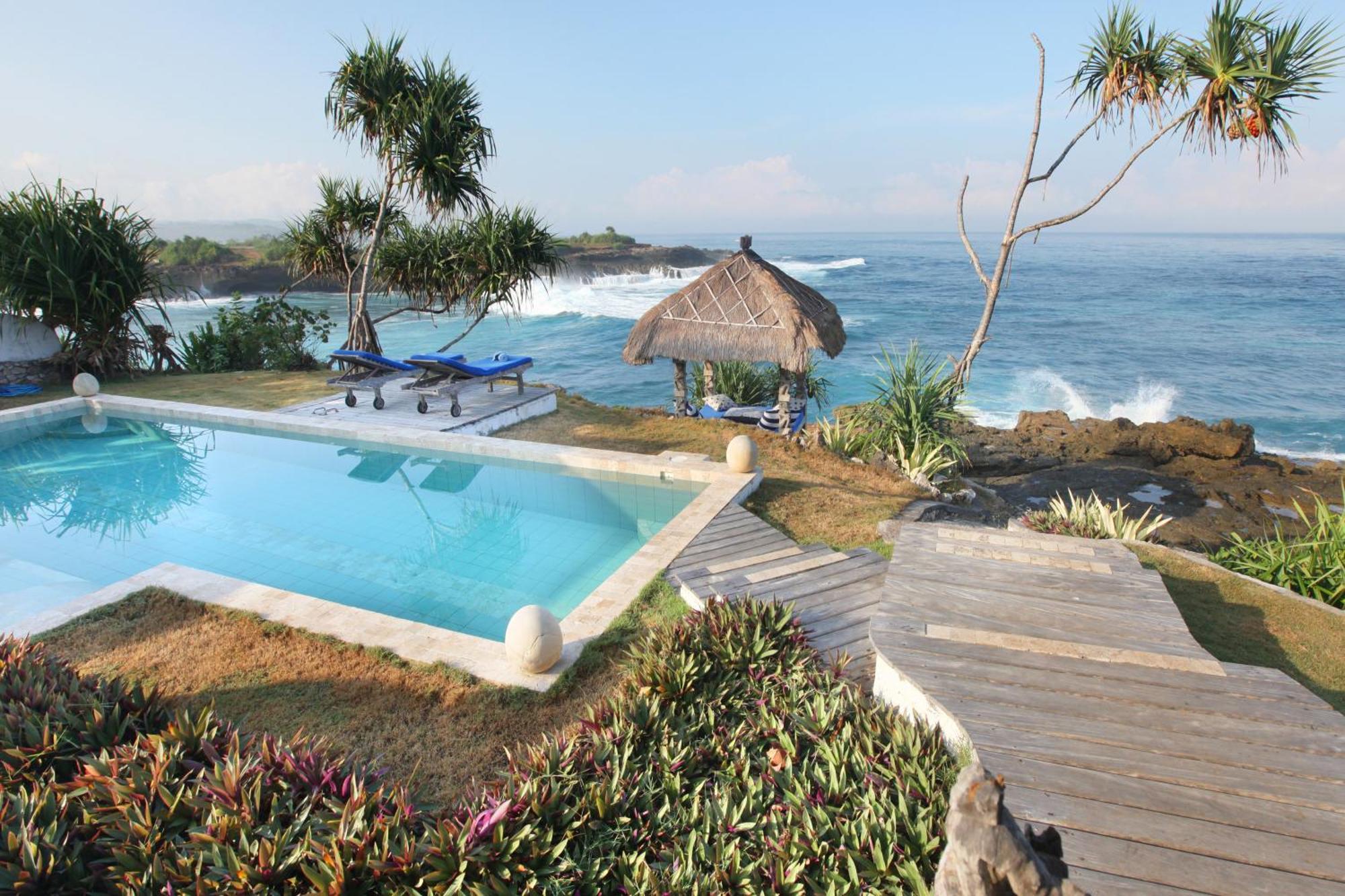 Villa Lumba Lumba - Oceanfront & Spectacular View! Нуса-Лембонган Экстерьер фото